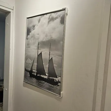 Comfortable 1 Bedroom In *